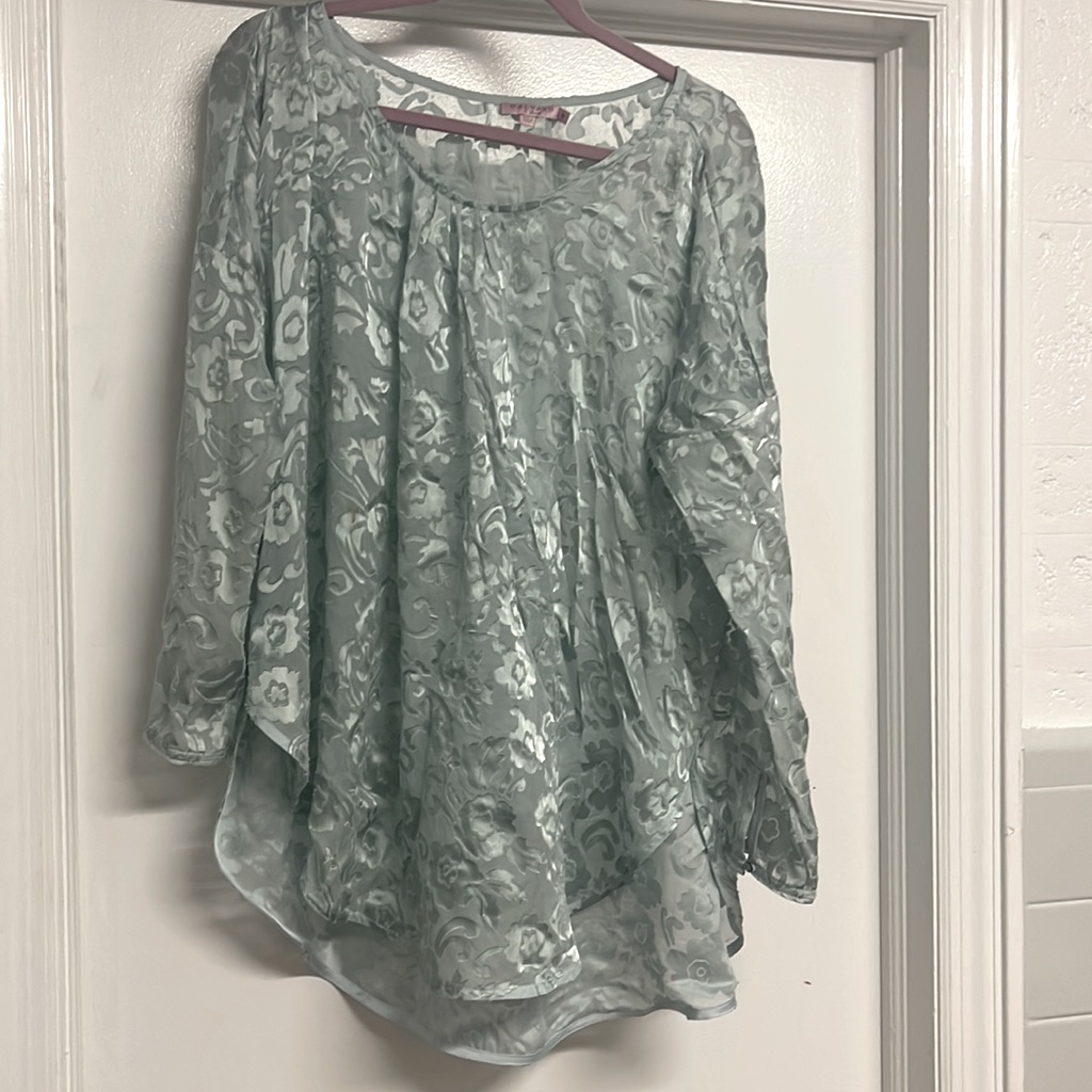 Calypso Tunic Top In Dreamy Seafoam Green